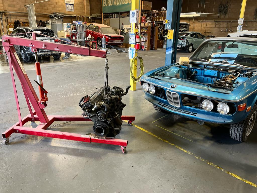 Engine restoration BMW 2.8 CSI 1973