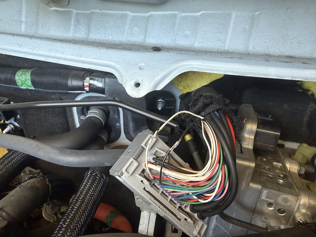 Repairing electrical wiring on Toyota Prius